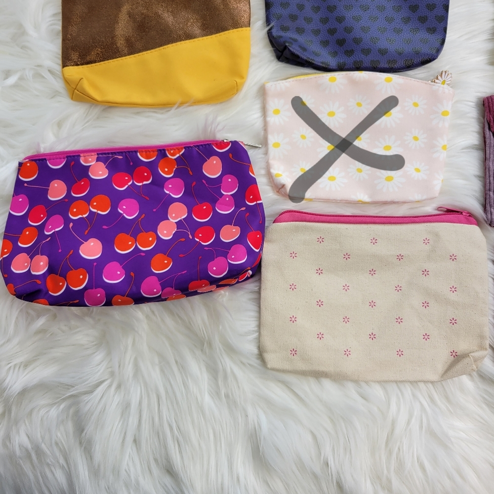 New Ipsy clinic walmart makeup storage cosmetic pouches - Picture 13 of 13